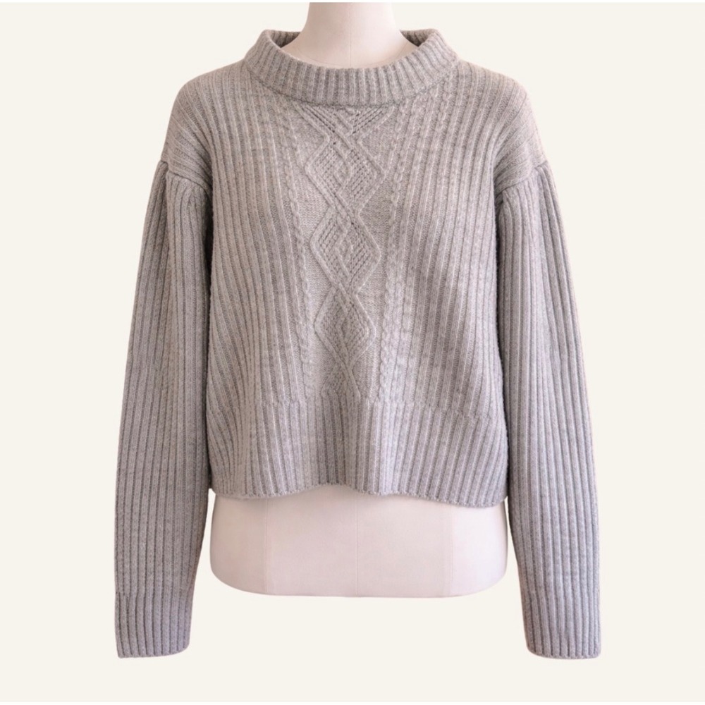 Sweaterland Grey Ribbed Cable Knit Crew Neck Puffed Sleeve Sweater NW0383 Large